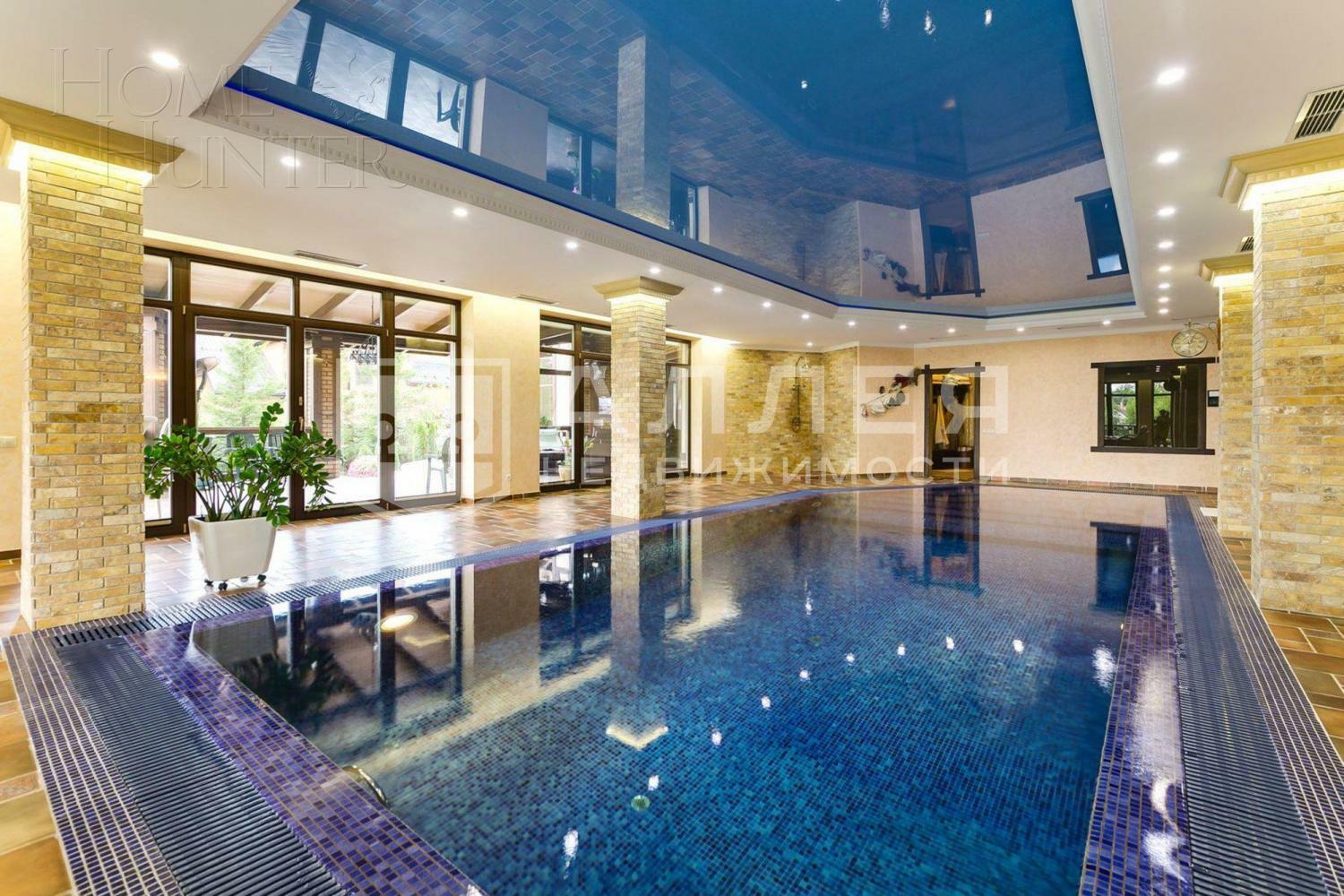 2-этажный коттедж 1 400 м² с отделкой