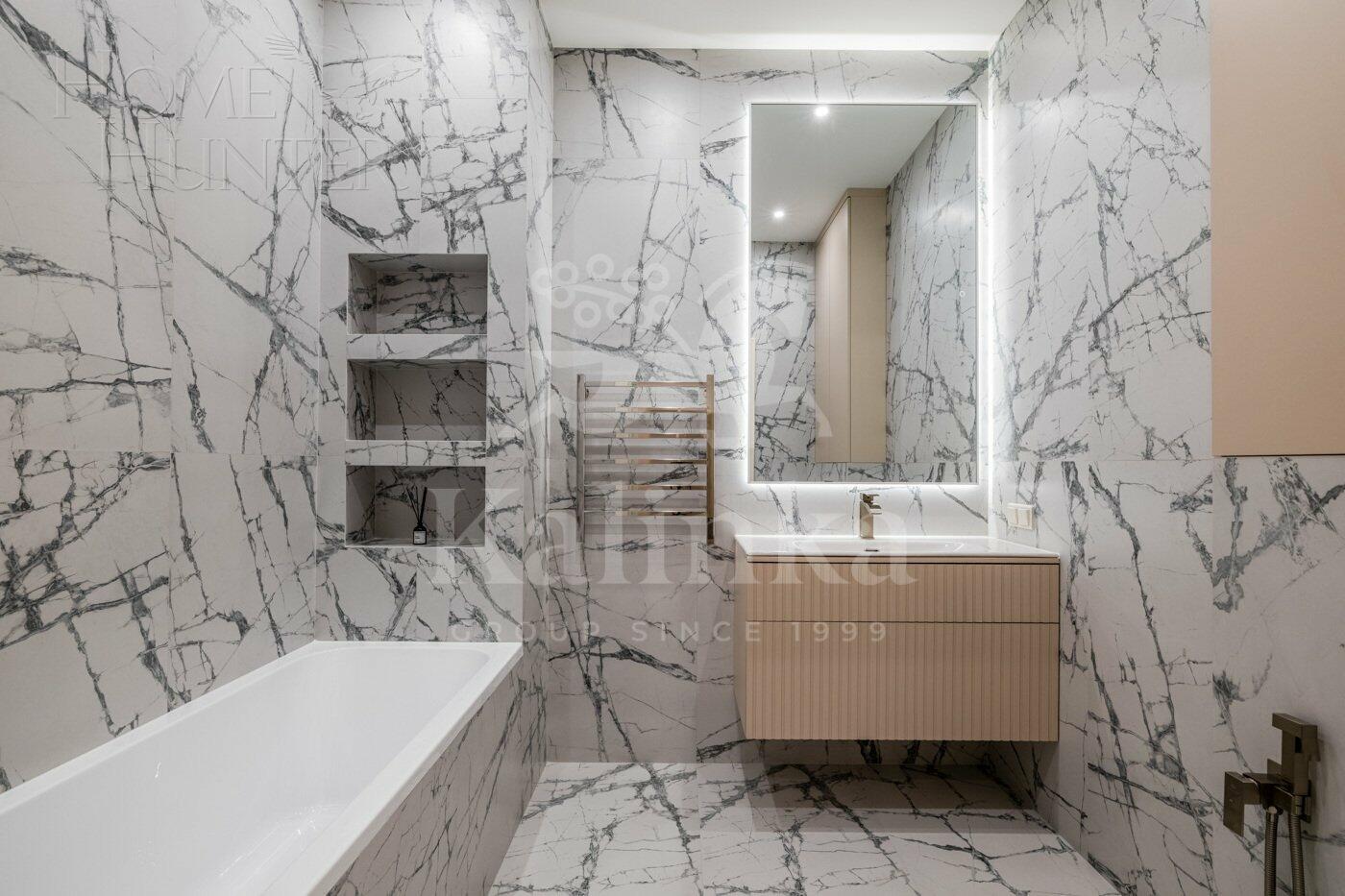 2-этажный коттедж 323 м² с отделкой