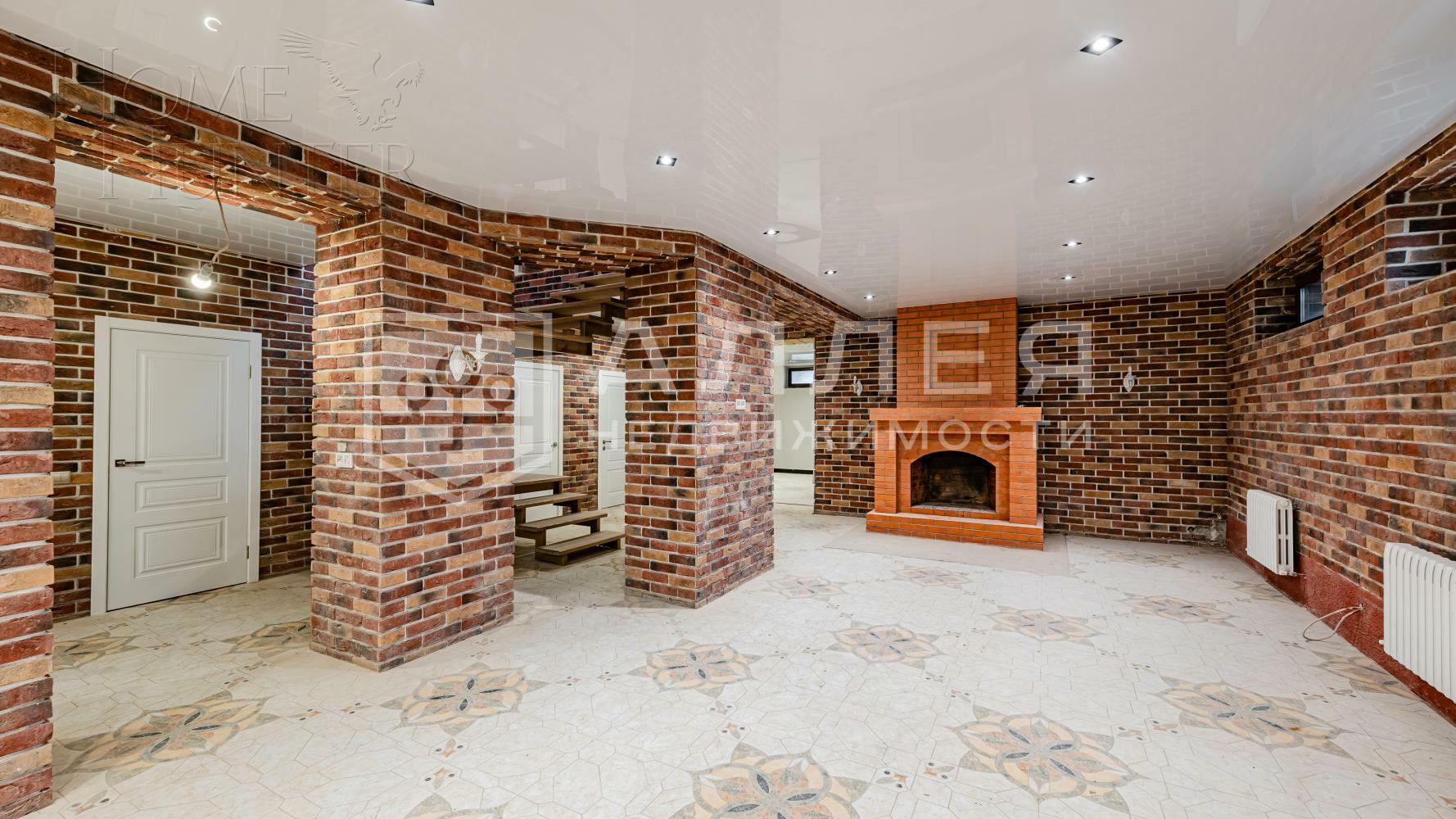 2-этажный коттедж 560 м² с отделкой