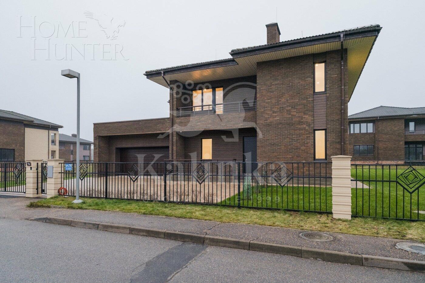 2-этажный коттедж 323 м² с отделкой