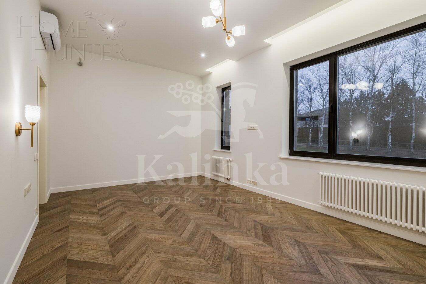 2-этажный коттедж 323 м² с отделкой