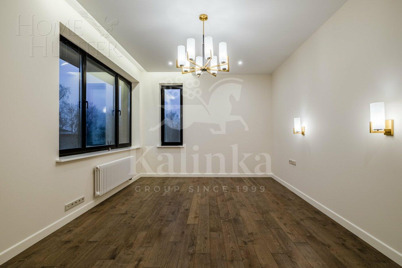 2-этажный коттедж 323 м² с отделкой