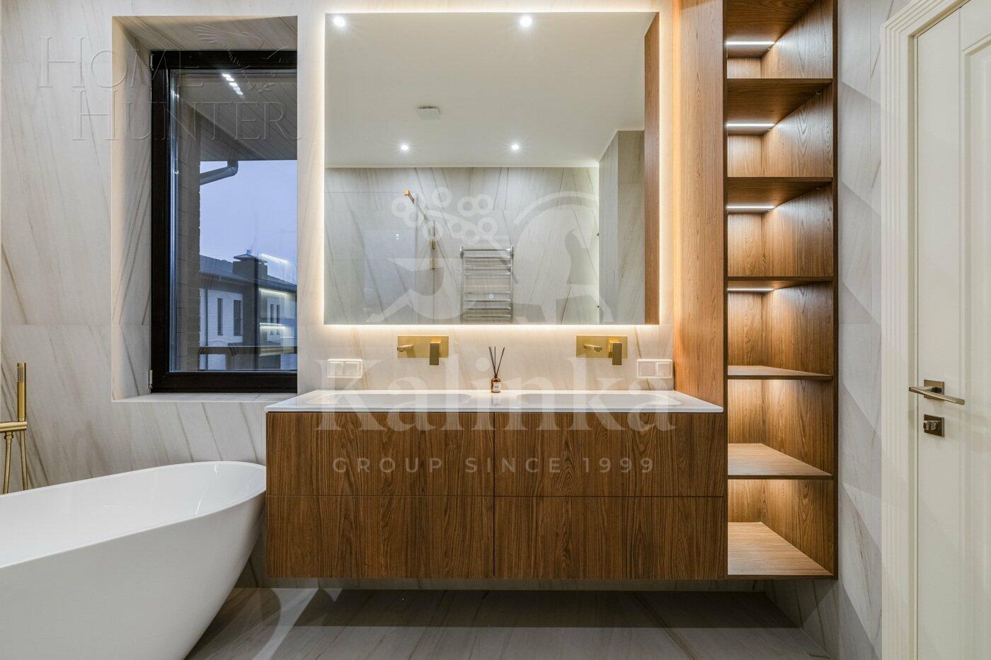 2-этажный коттедж 323 м² с отделкой