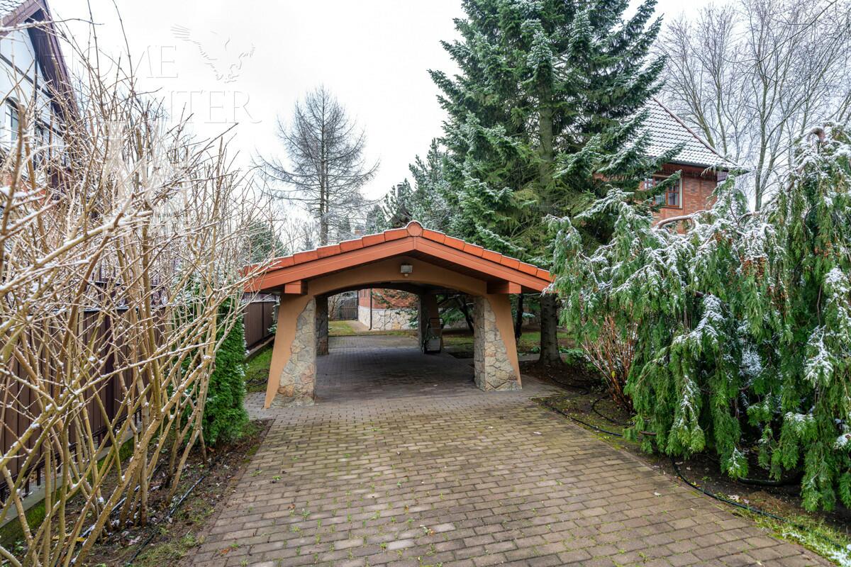 2-этажный коттедж 490 м² с отделкой