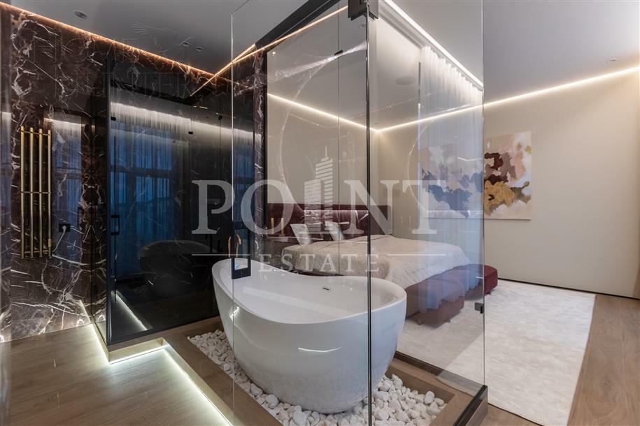 2-этажный коттедж 250 м² с отделкой