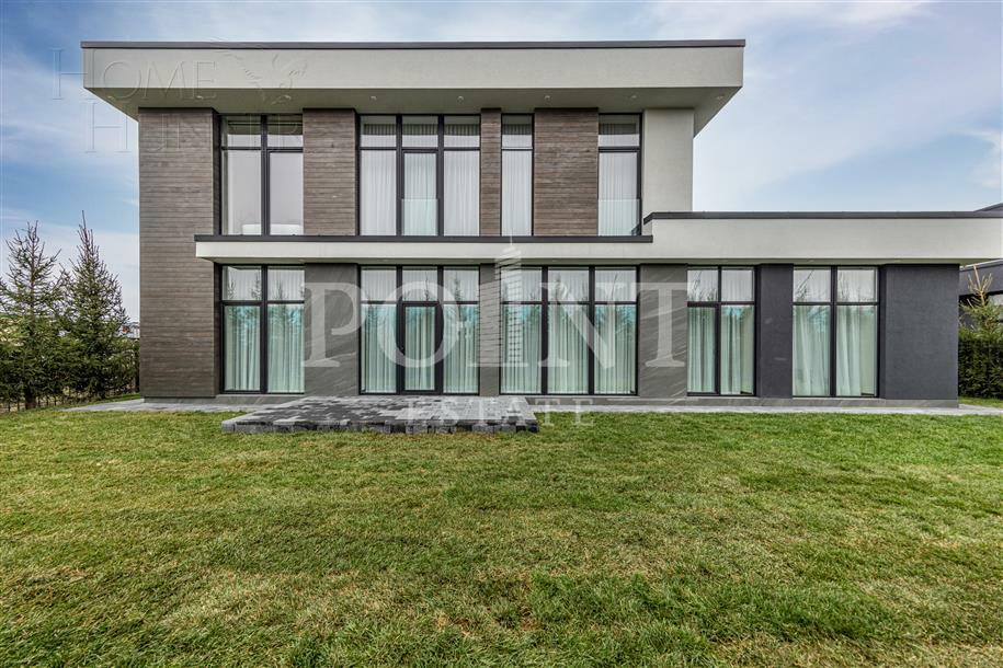 2-этажный коттедж 470 м² без отделки