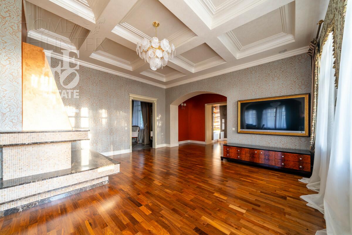 2-этажный коттедж 490 м² с отделкой