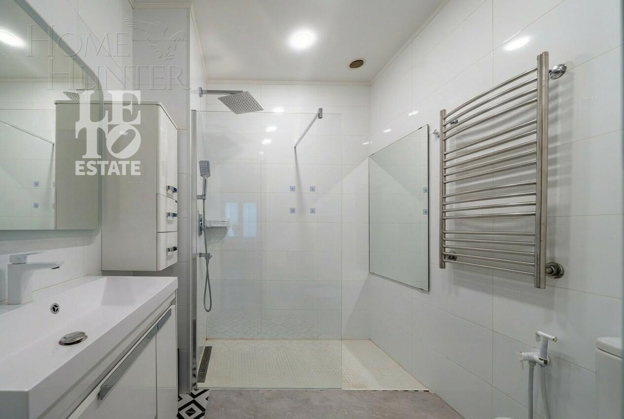 2-этажный таунхаус 400 м² с отделкой