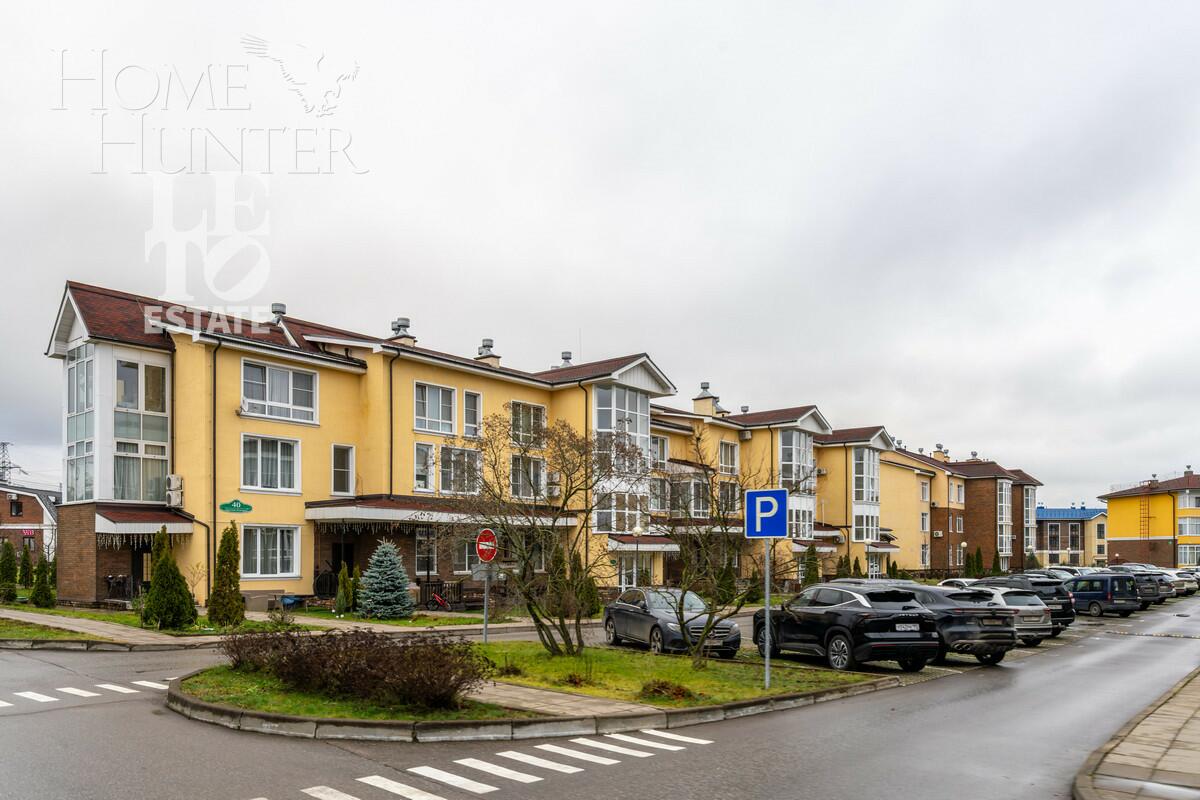 2-этажный таунхаус 400 м² с отделкой