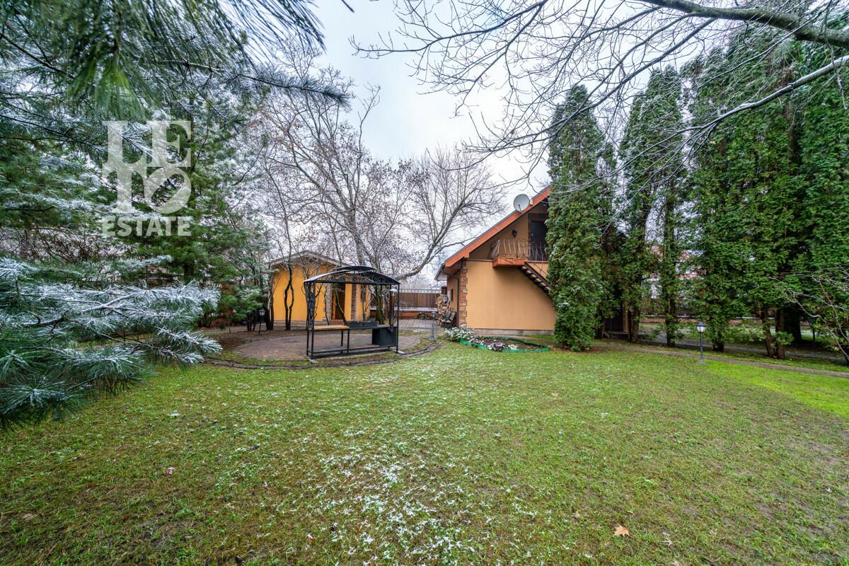 2-этажный коттедж 490 м² с отделкой