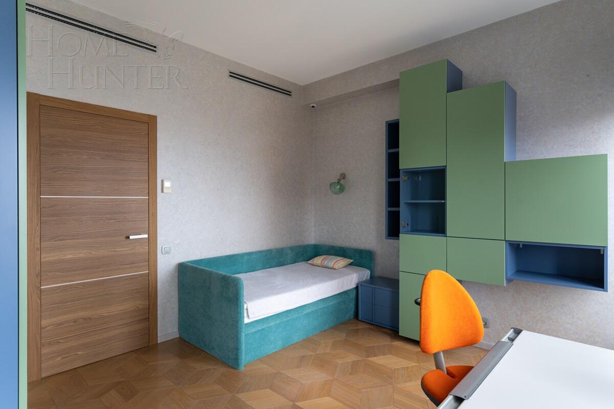 4-КОМН. КВАРТИРА С ОТДЕЛКОЙ 130 М² НА 18 ЭТАЖЕ