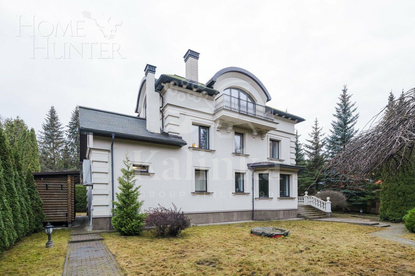 2-этажный коттедж 348 м² с отделкой