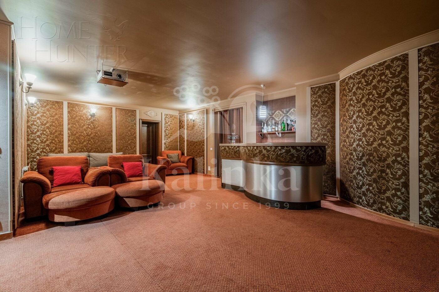 2-этажный коттедж 1 200 м² с отделкой