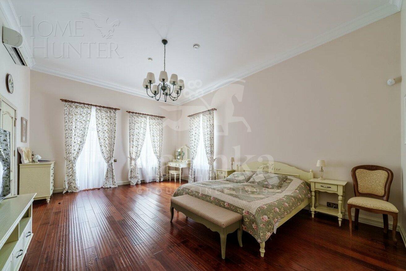 2-этажный коттедж 717 м² с отделкой