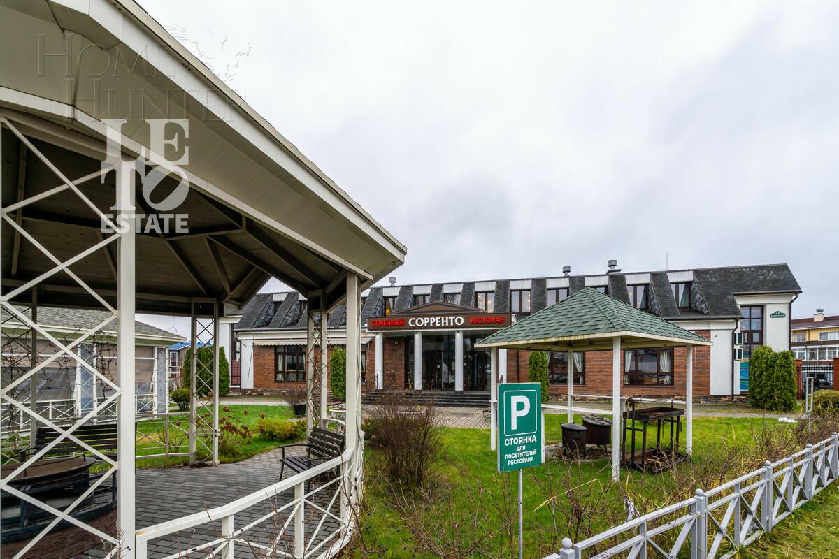 2-этажный таунхаус 400 м² с отделкой