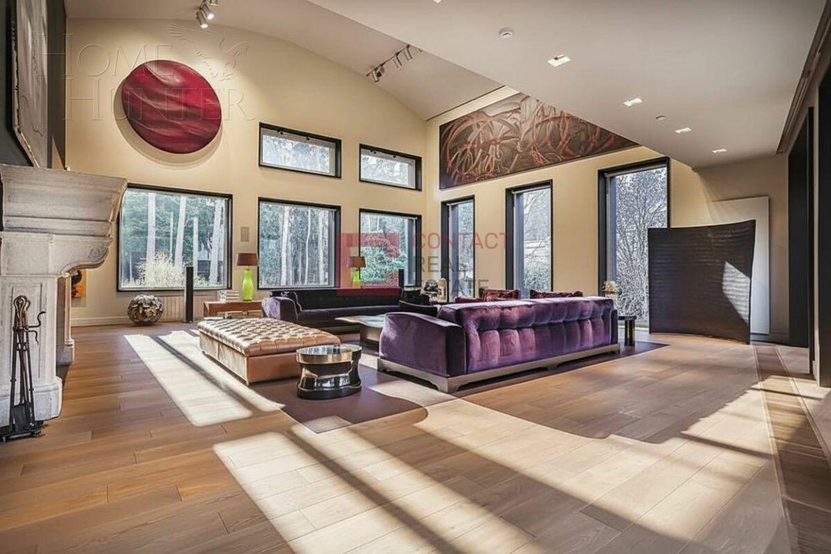 2-этажный коттедж 1 200 м² с отделкой