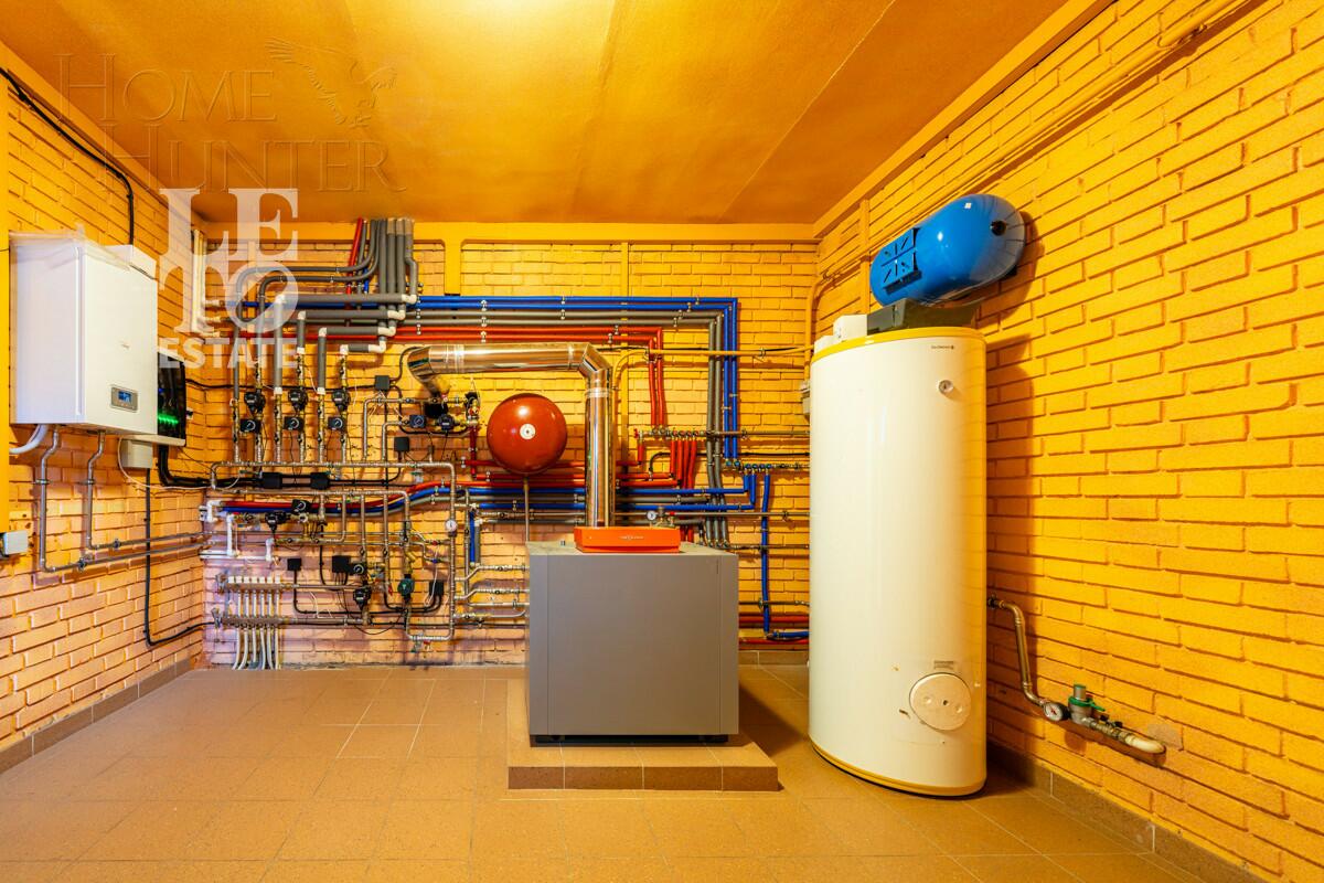 2-этажный коттедж 490 м² с отделкой