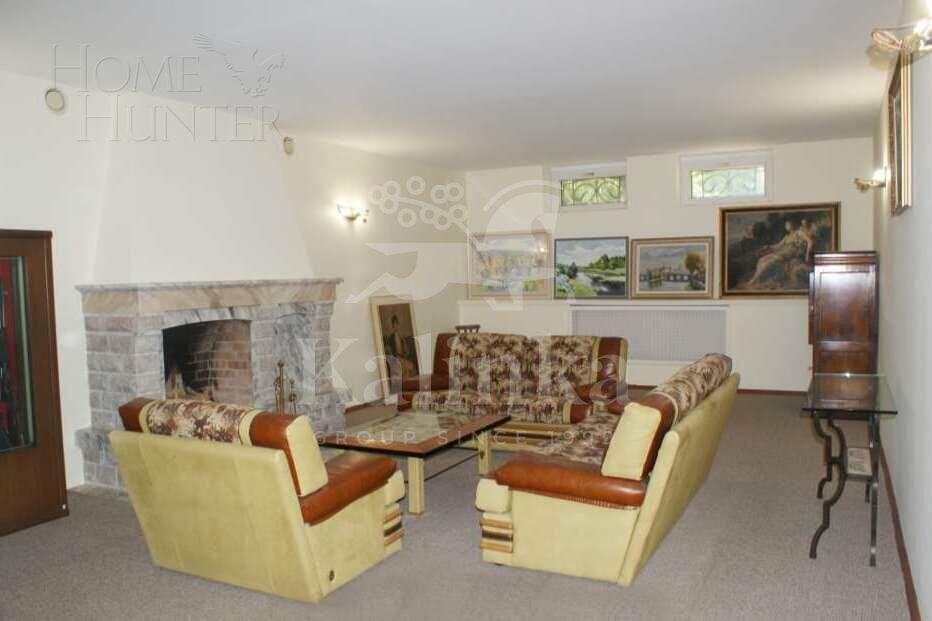 2-этажный коттедж 975 м² с отделкой