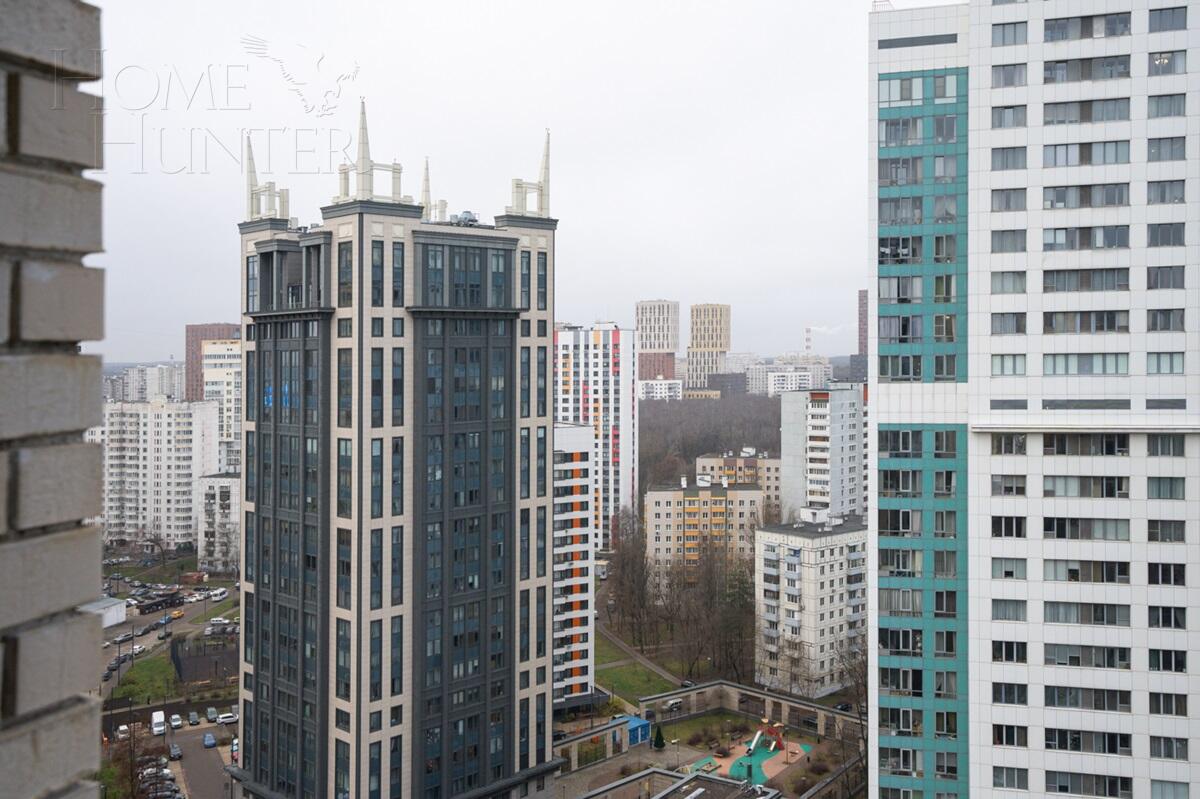 4-КОМН. КВАРТИРА С ОТДЕЛКОЙ 130 М² НА 18 ЭТАЖЕ