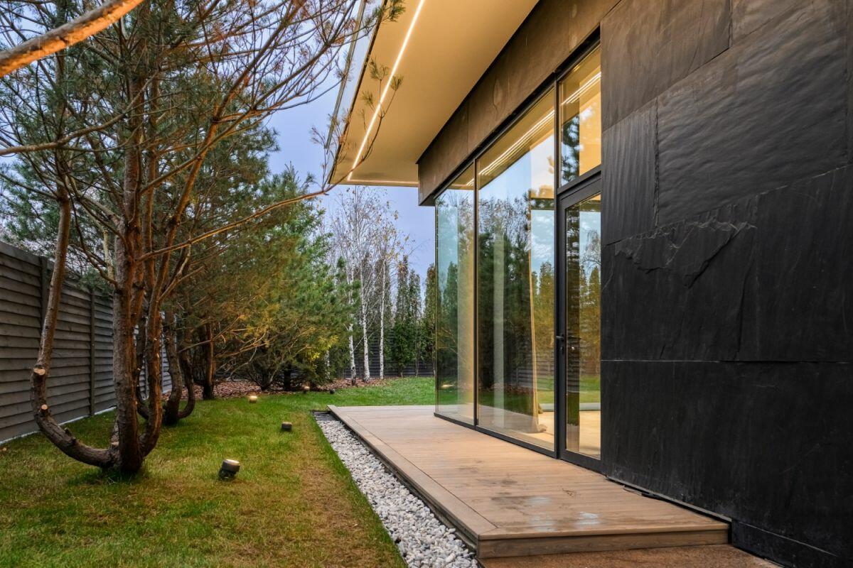 2-этажный коттедж 663 м² с отделкой