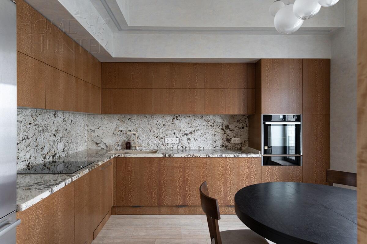 4-КОМН. КВАРТИРА С ОТДЕЛКОЙ 130 М² НА 18 ЭТАЖЕ