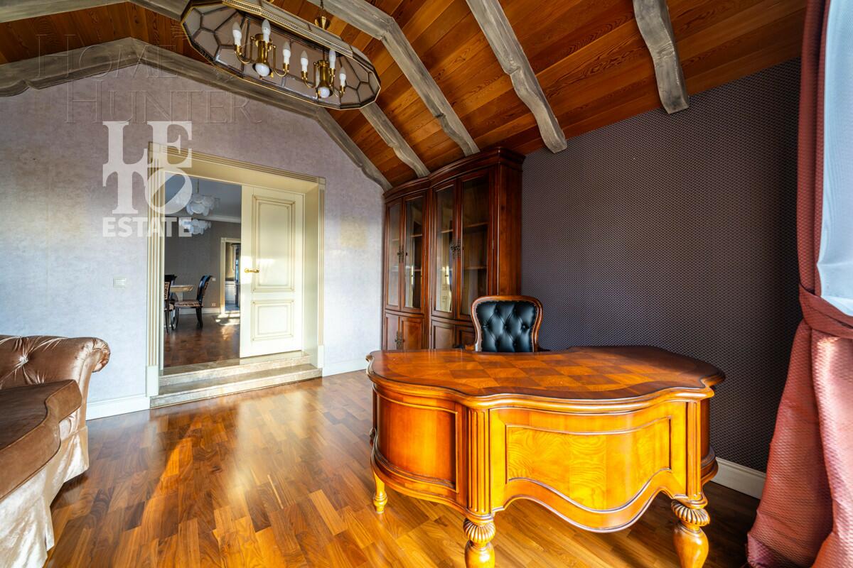 2-этажный коттедж 490 м² с отделкой