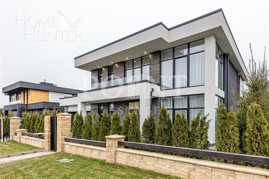 2-этажный коттедж 470 м² без отделки