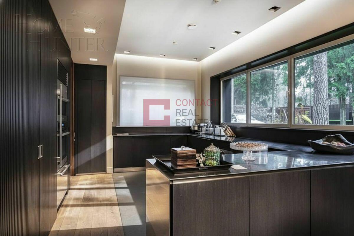 2-этажный коттедж 1 200 м² с отделкой