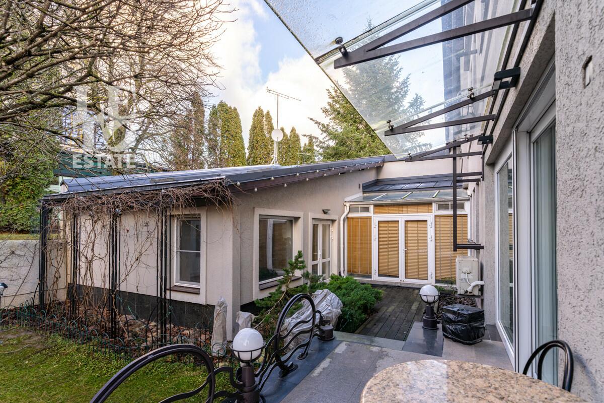 2-этажный коттедж 679 м² с отделкой