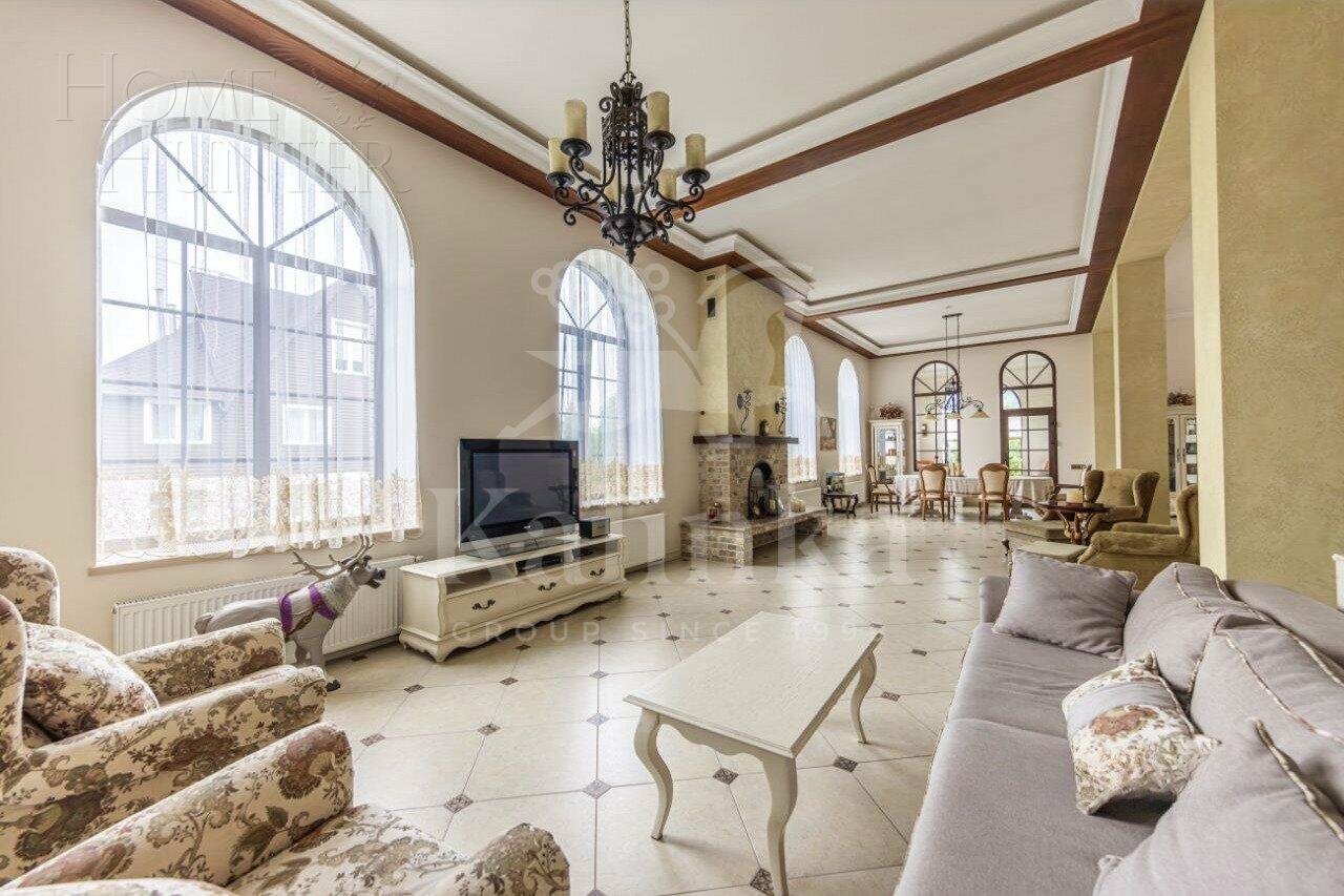 2-этажный коттедж 717 м² с отделкой