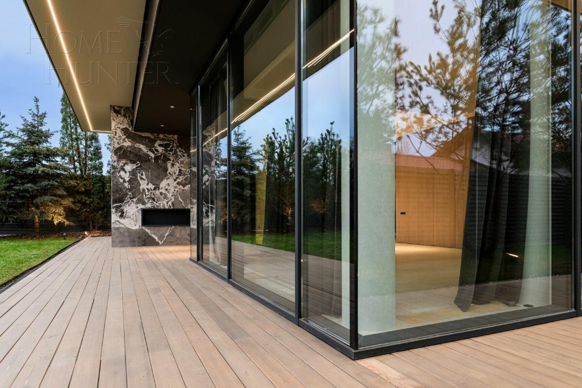 2-этажный коттедж 663 м² с отделкой