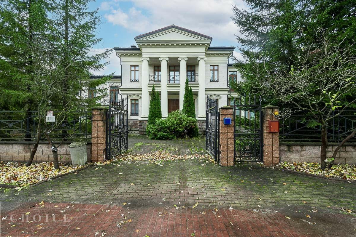 2-этажный коттедж 535 м² с отделкой