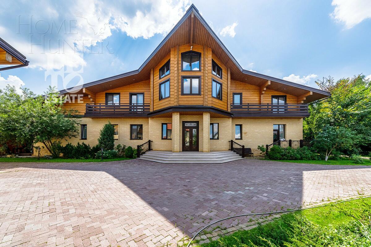 2-этажный коттедж 800 м² с отделкой