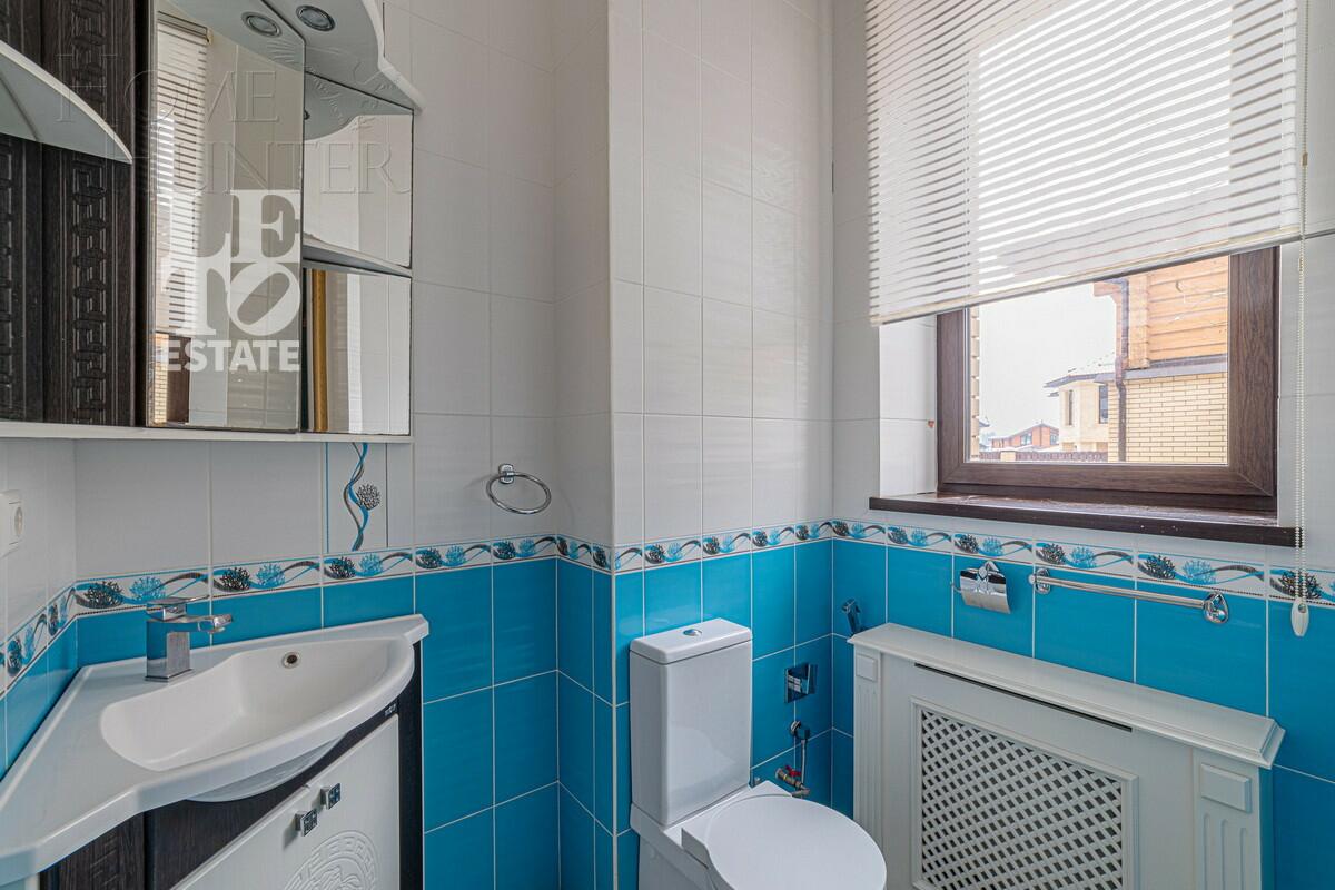 2-этажный коттедж 800 м² с отделкой