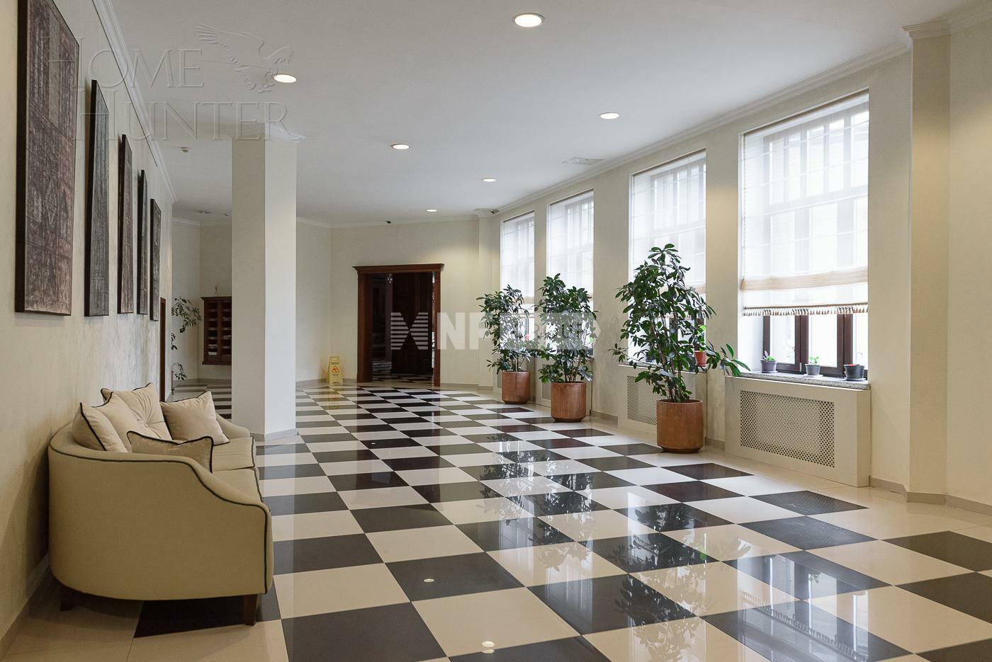 4-КОМН. КВАРТИРА С ОТДЕЛКОЙ 210.3 М² НА 3 ЭТАЖЕ