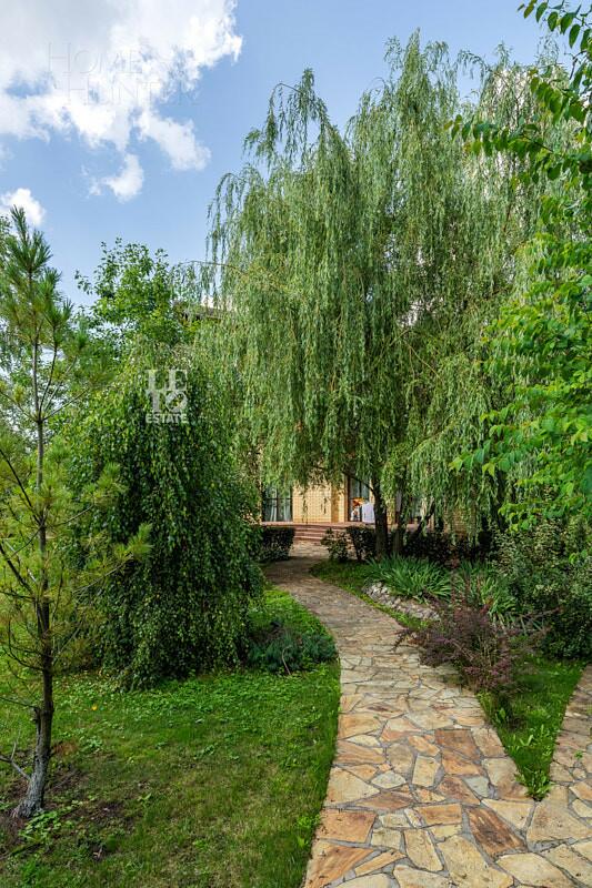 2-этажный коттедж 800 м² с отделкой