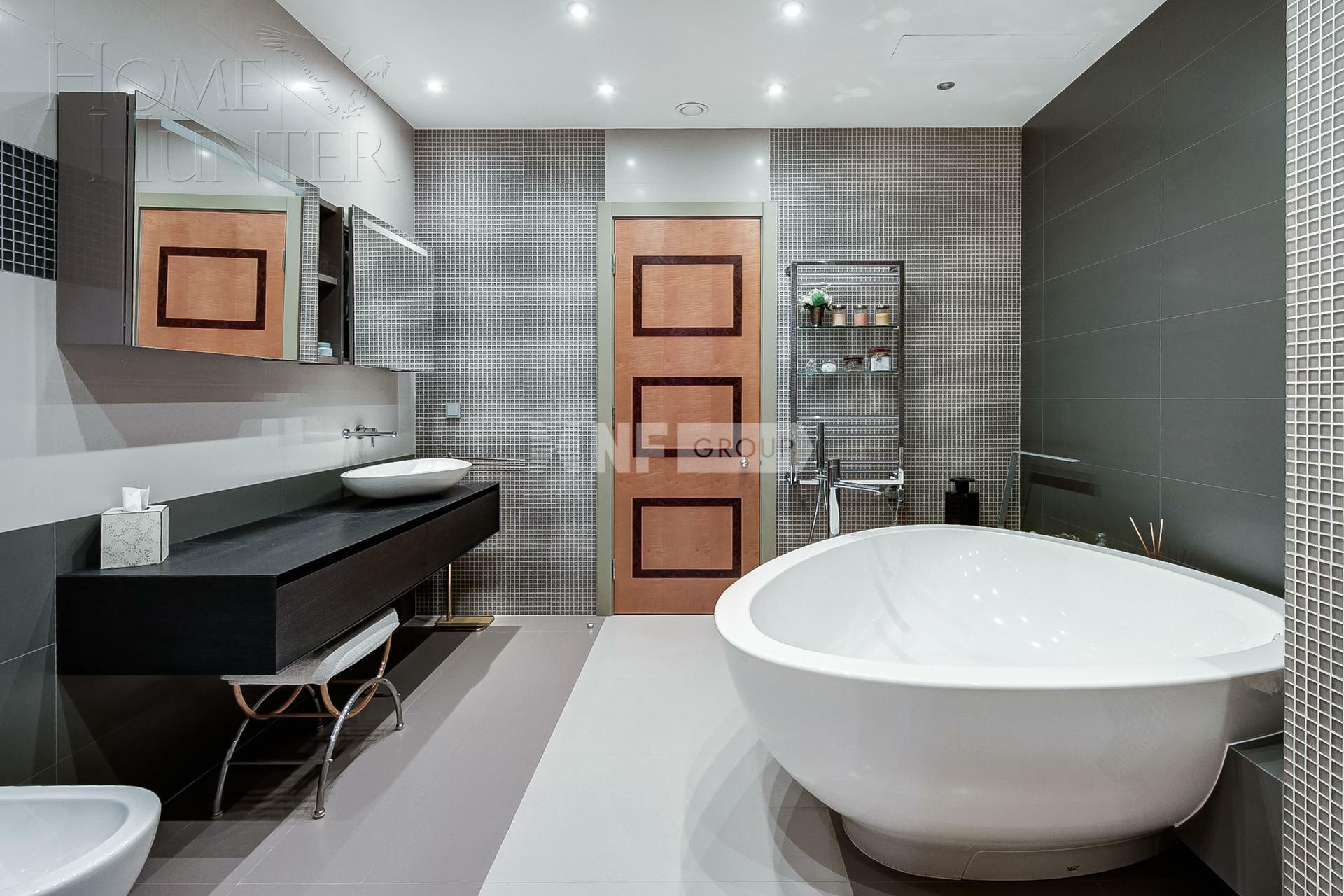 4-КОМН. КВАРТИРА С ОТДЕЛКОЙ 210.3 М² НА 3 ЭТАЖЕ