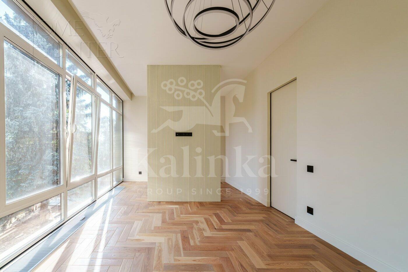 2-этажный коттедж 302 м² с отделкой