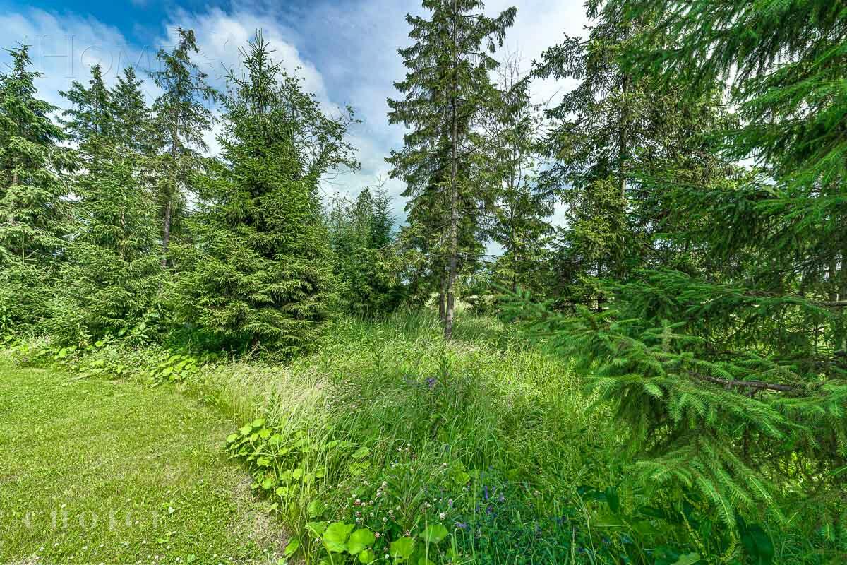 Участок 161.71 сот. в охраняемом поселке