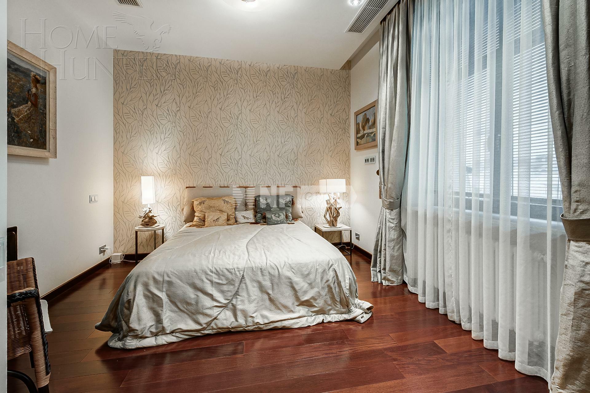 4-КОМН. КВАРТИРА С ОТДЕЛКОЙ 210.3 М² НА 3 ЭТАЖЕ