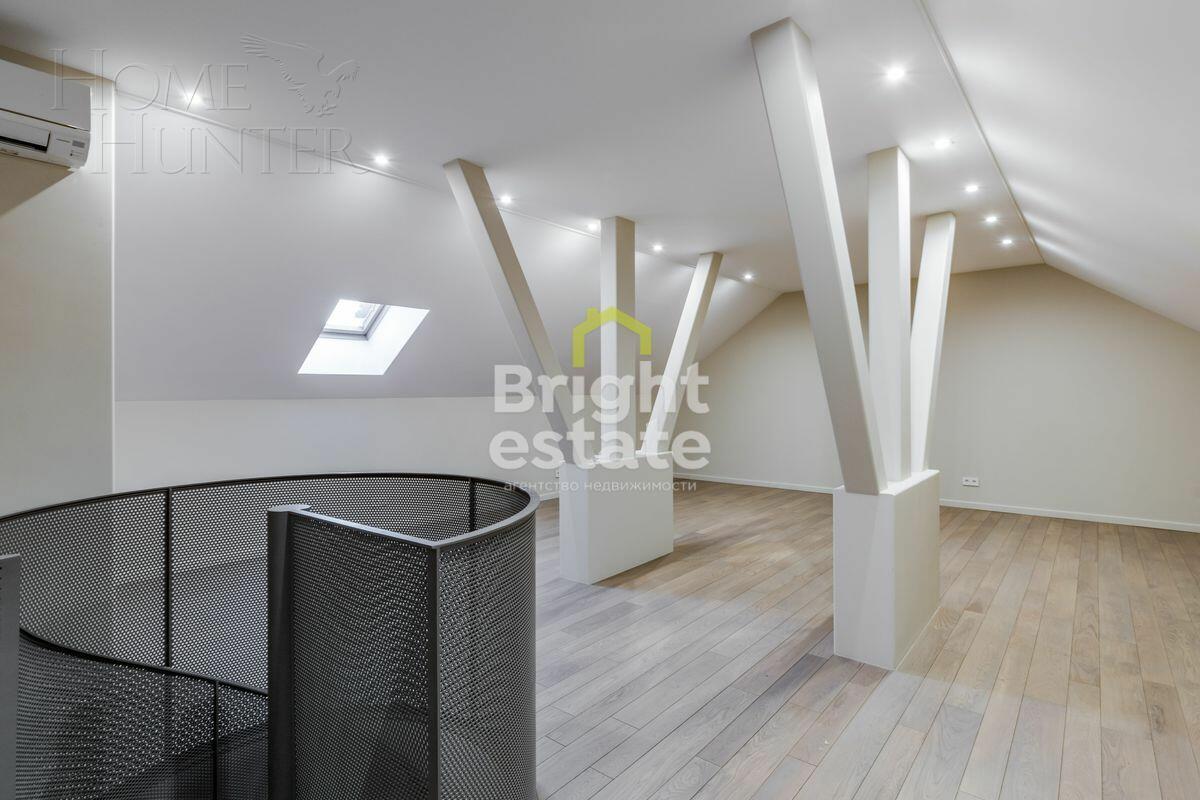 2-этажный коттедж 370 м² с отделкой