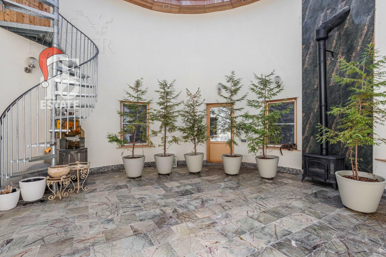 1-этажный коттедж 340 м² с отделкой