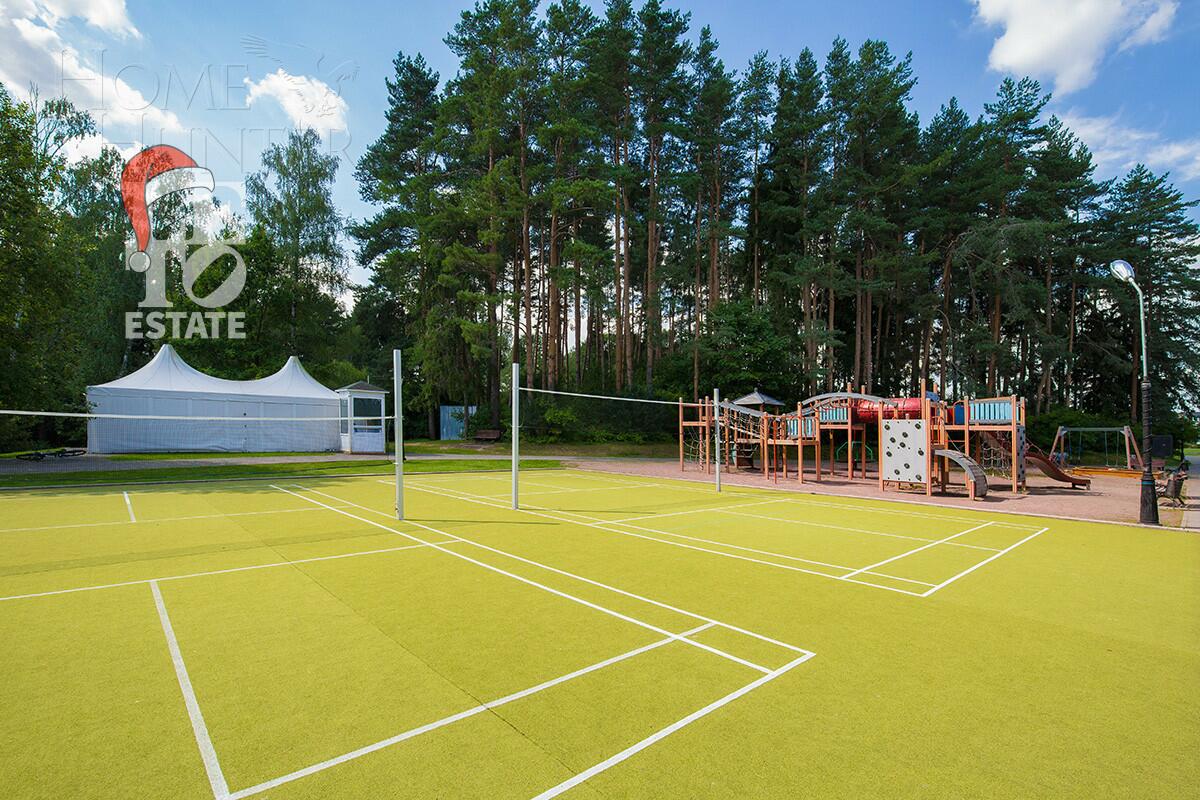 2-этажный коттедж 650 м² с отделкой