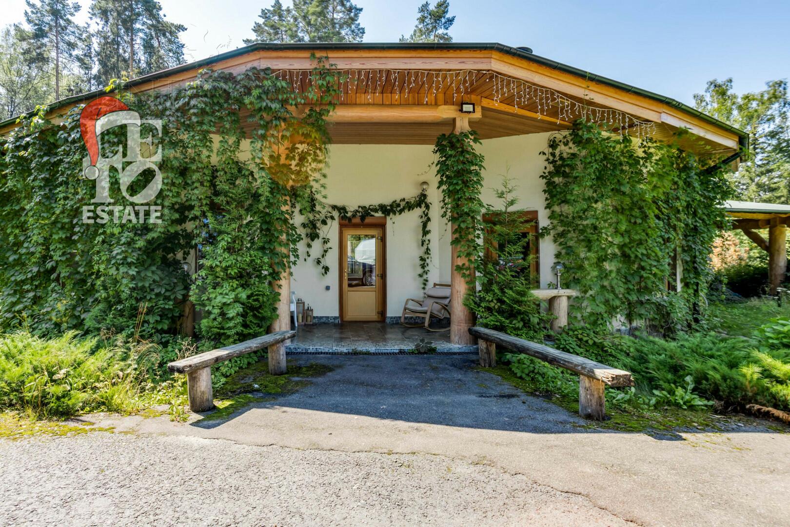 1-этажный коттедж 340 м² с отделкой