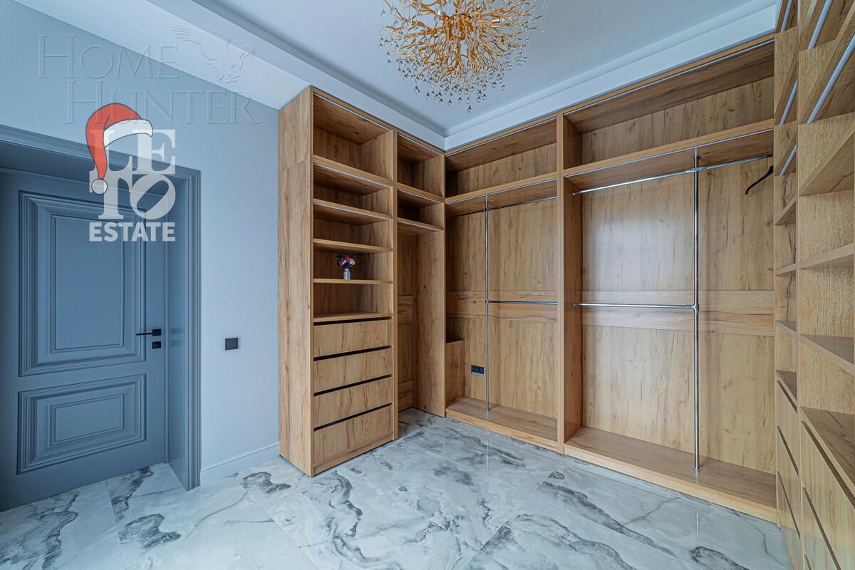 2-этажный коттедж 320 м² с отделкой