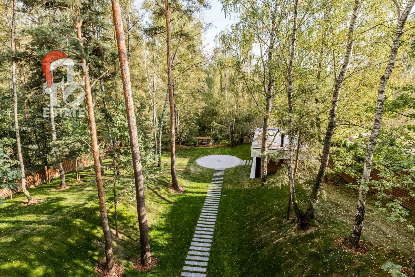 2-этажный коттедж 650 м² с отделкой