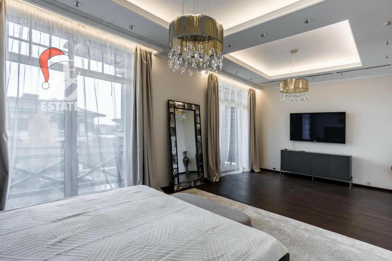 2-этажный таунхаус 440 м² с отделкой