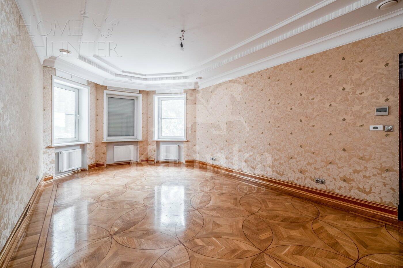 2-этажный коттедж 350 м² с отделкой