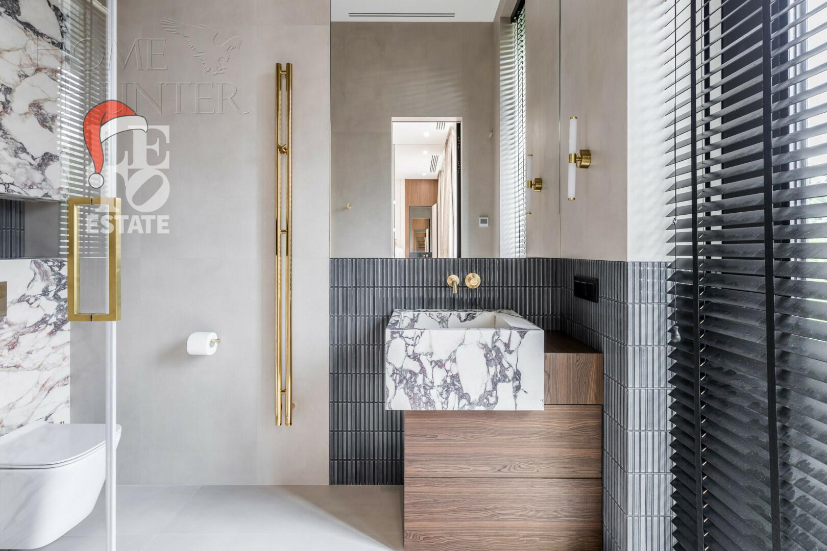 2-этажный коттедж 435 м² с отделкой