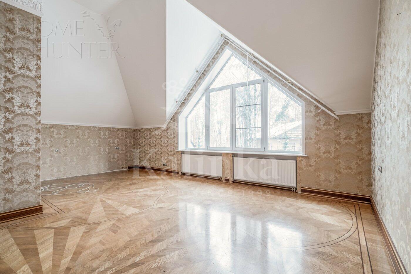 2-этажный коттедж 350 м² с отделкой